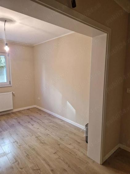 Apartament cu 2 camere semidecomandat în Girocului