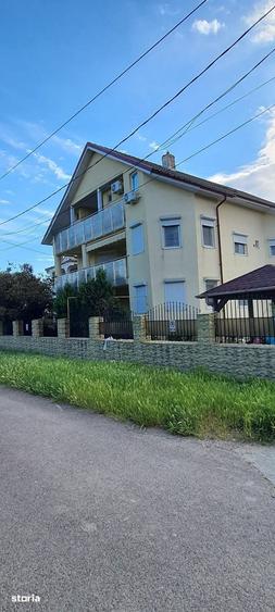 Casă cu Teren 500 Mp în Central