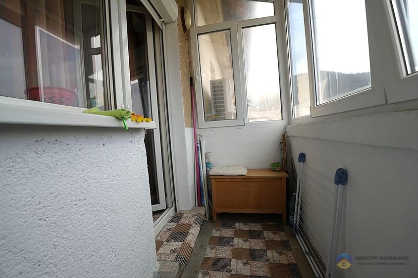 Apartament cu 2 camere semidecomandat în Precista