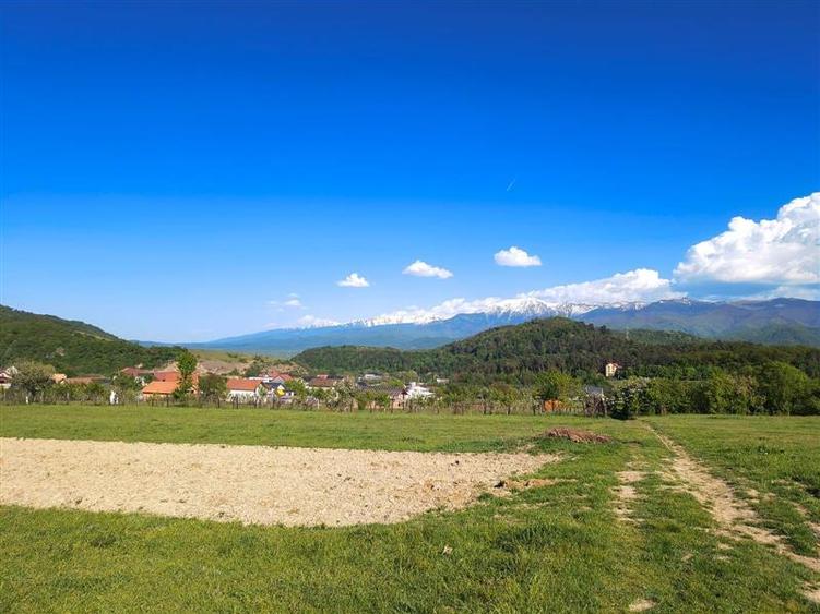 Teren agricol intravilan de 695 mp, în Periferie