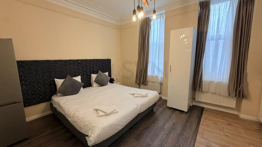 Hotel/Pensiune, de 1,773 mp, în Calea Victoriei