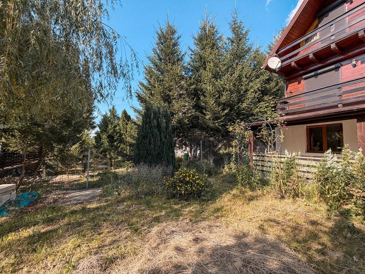 Casă cu 5 camere cu Teren 377 Mp în Bran