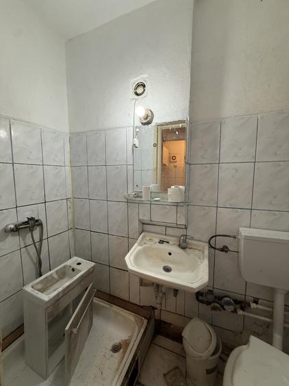 Garsonieră decomandată în Complex Studențesc