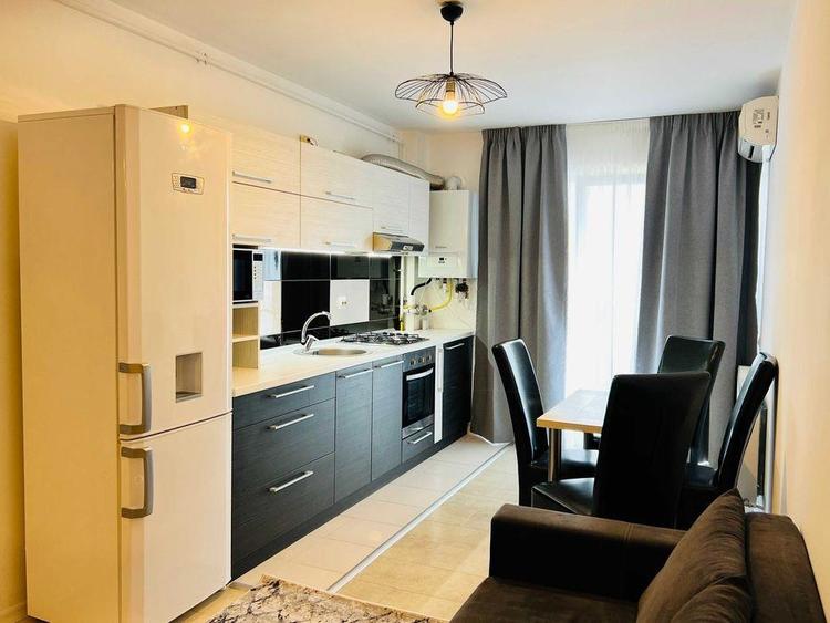 Apartament cu 3 camere semidecomandat, mobilat în Mănăștur — fotografia 1
