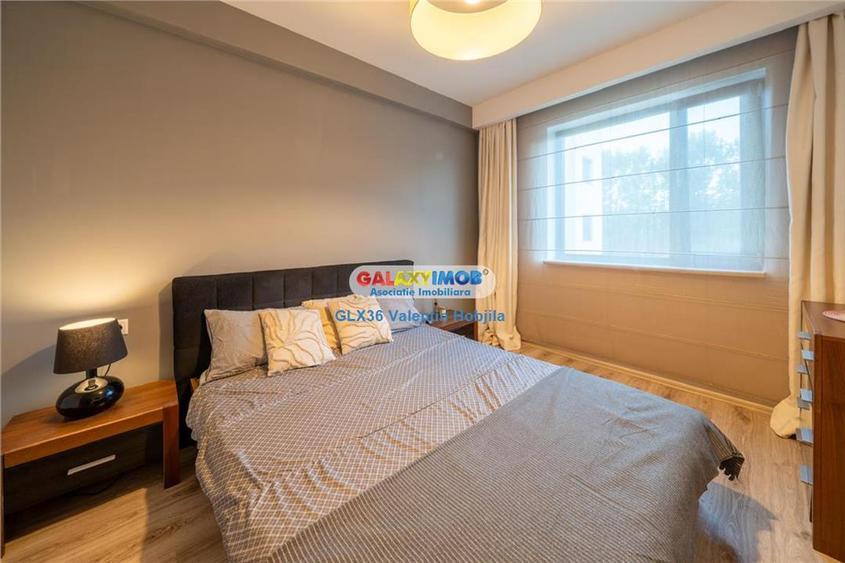 Apartament cu 3 camere semidecomandat, mobilat în Băneasa