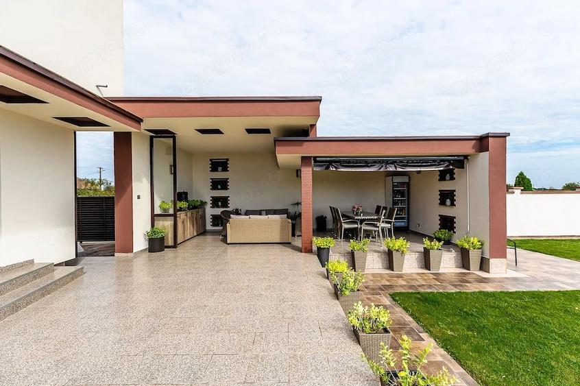 Casă cu Teren 994 Mp în Bodrogu Nou