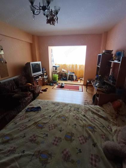 Apartament cu 2 camere decomandat în Satu Nou