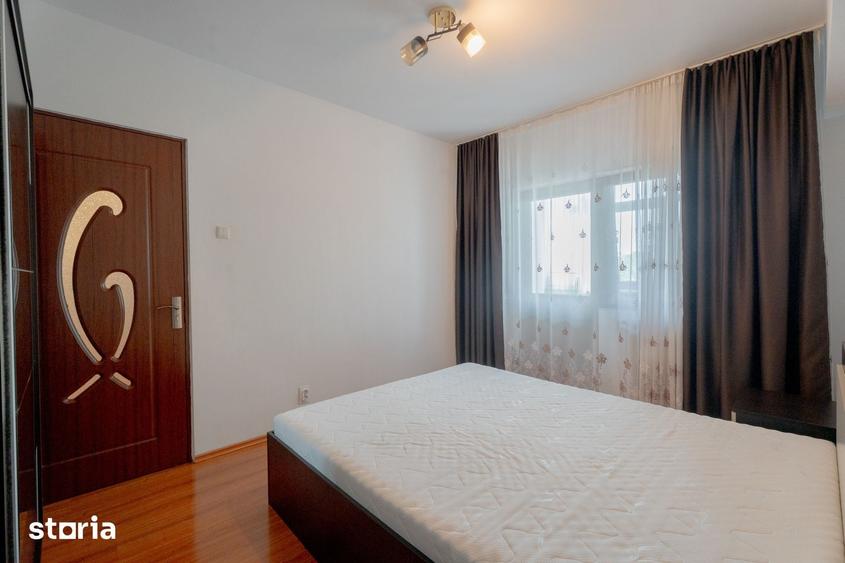 Apartament cu 3 camere decomandat în Dacia