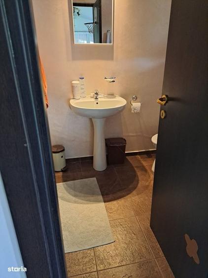 Casă cu 4 camere cu Teren 475 Mp în Cantemir