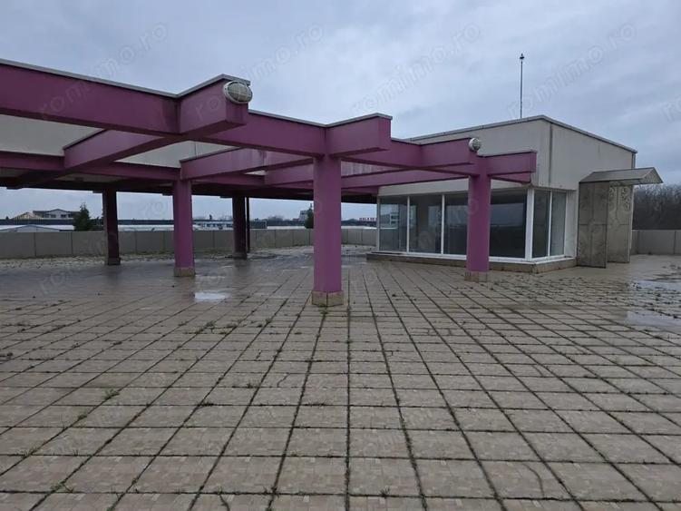 Spațiu comercial, de 1,100 mp, în Voluntari