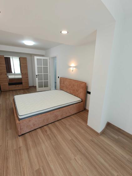 Apartament cu 2 camere decomandat în Mărăști