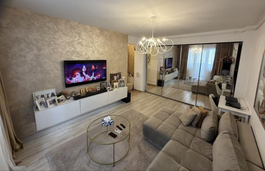 Apartament cu 3 camere decomandat în Chiajna