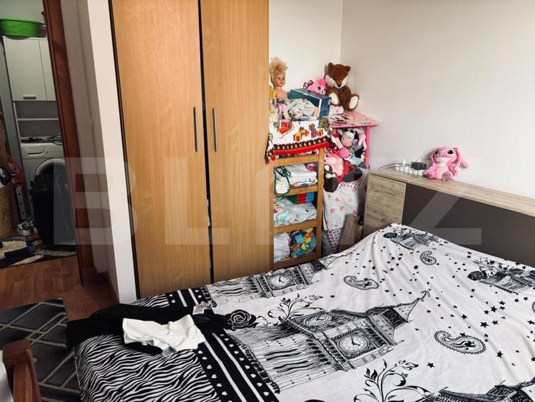 Apartament cu 2 camere semidecomandat, mobilat în Cloșca
