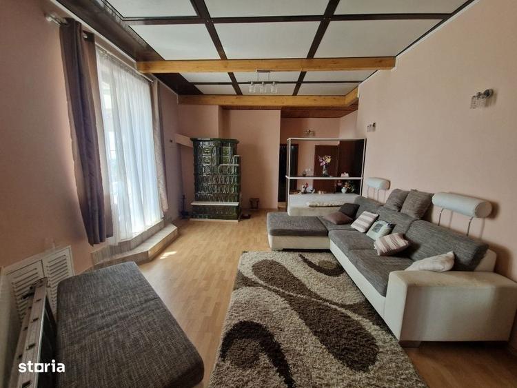 Casă cu 4 camere în Sud