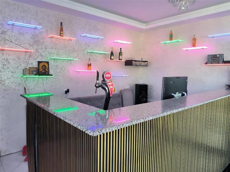 Spațiu comercial, de 105 mp, în Clejani