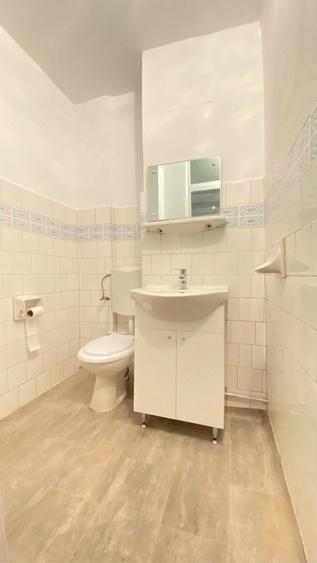 Apartament cu 3 camere decomandat în Aradului