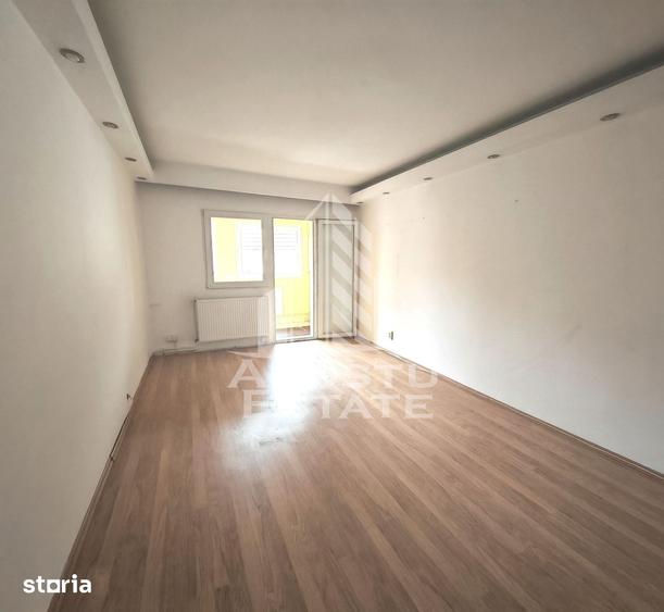 Apartament cu 2 camere decomandat în Circumvalațiunii