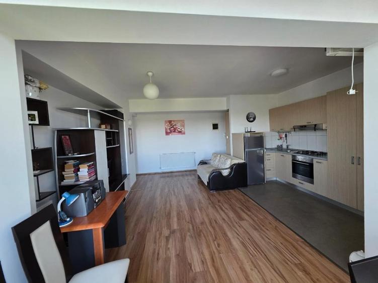 Apartament cu 2 camere, mobilat în Tineretului