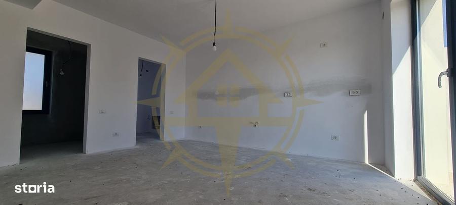 Casă cu 4 camere în Odăile