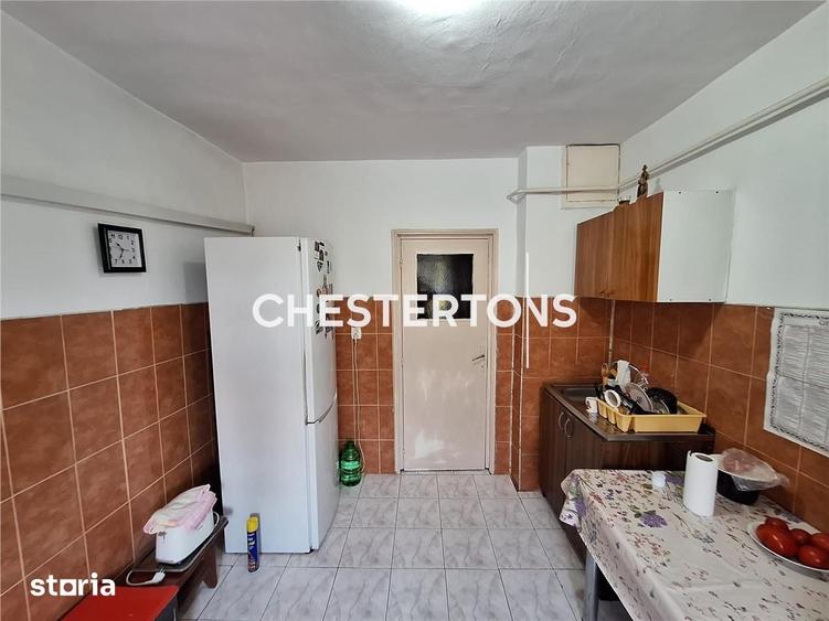 Apartament cu 2 camere decomandat în Central