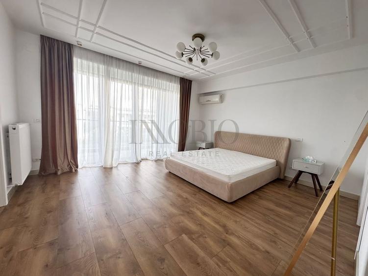 Casă individuală cu 6 camere cu Canalizare în Băneasa