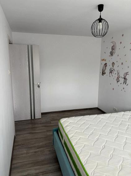 Apartament de vanzare cu 3 camere - 8