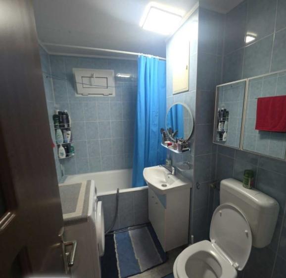 Apartament cu 2 camere decomandat în Unirii