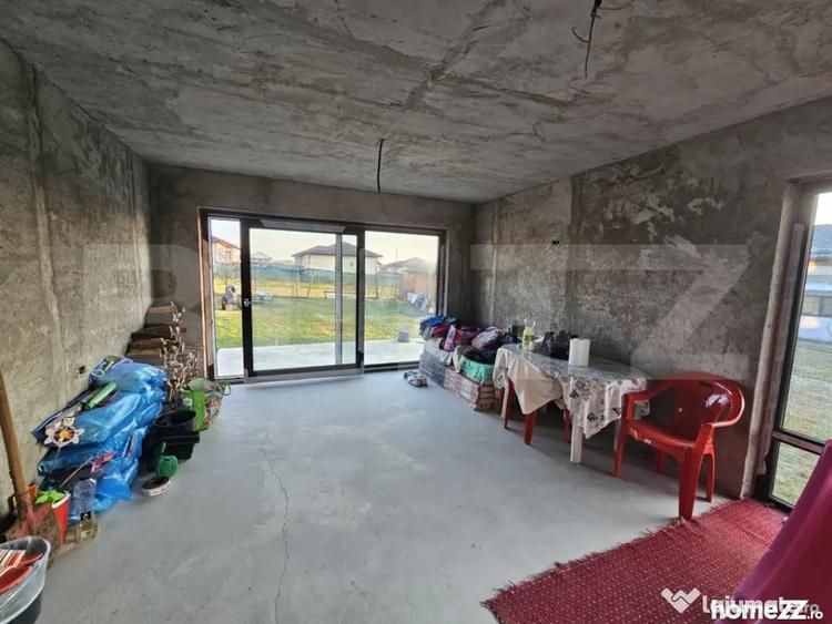 Casă cu 4 camere cu Teren 800 Mp în Central