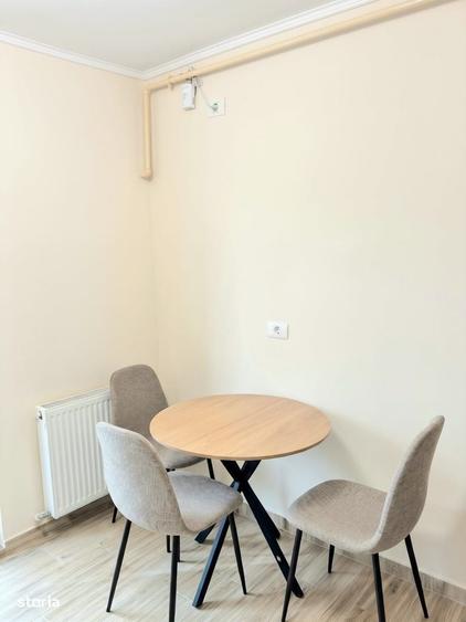 Apartament cu 2 camere decomandat în Capitol