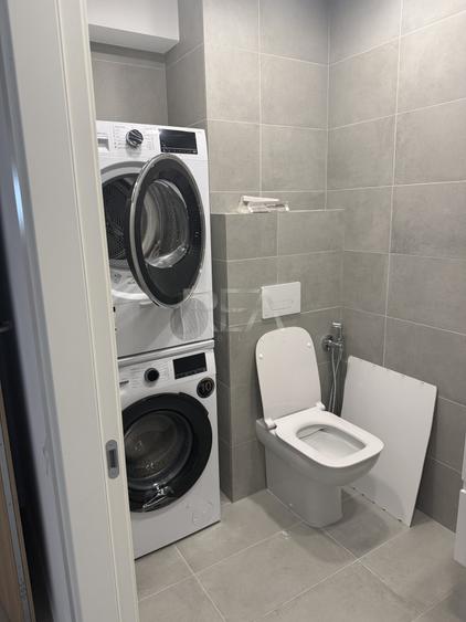 Apartament cu 2 camere semidecomandat, mobilat în Ghencea