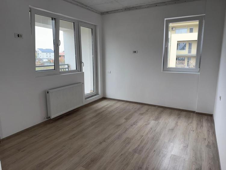 Apartament cu 3 camere decomandat, mobilat în Popești-Leordeni — fotografia 2