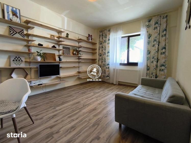 Apartament cu 2 camere decomandat în Valea Adâncă