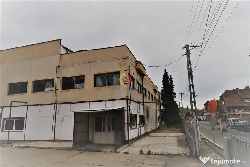 Spațiu comercial, de 3,725 mp, în Central