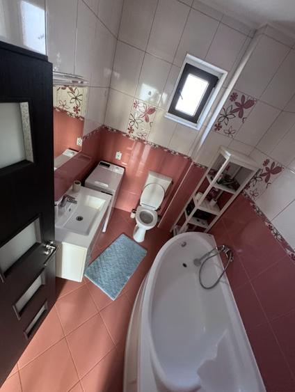 Apartament cu 2 camere semidecomandat, mobilat în Bucureștii Noi