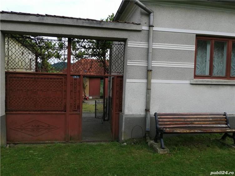 Casă cu 3 camere cu Teren 2335 Mp în Ohaba