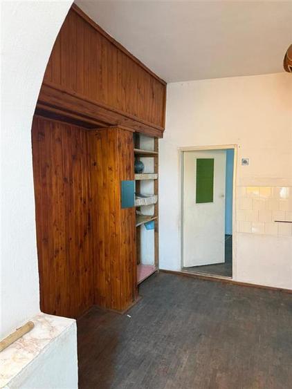 Casă cu 3 camere cu Teren 600 Mp în Central