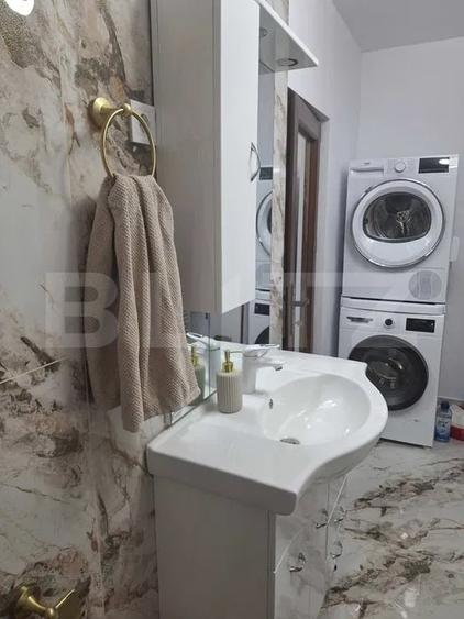 Casă individuală cu 3 camere cu Canalizare în Dumbrăvioara