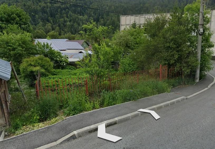 Teren de 168 mp, în Central