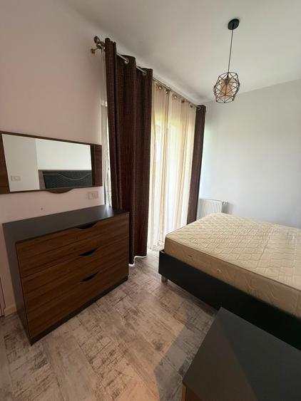 Apartament cu 2 camere decomandat în Pipera