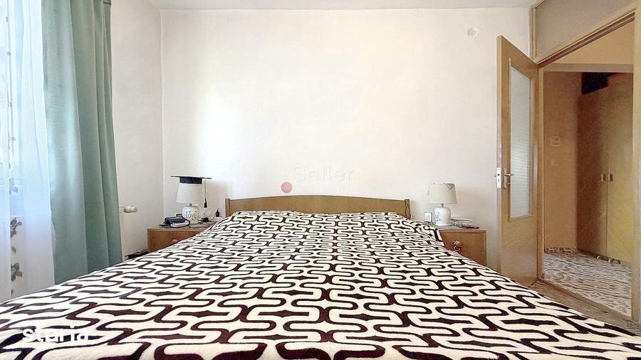 Apartament cu 3 camere în Florilor