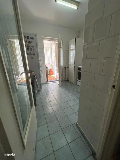 Apartament decomandat Piata Centrala - 6