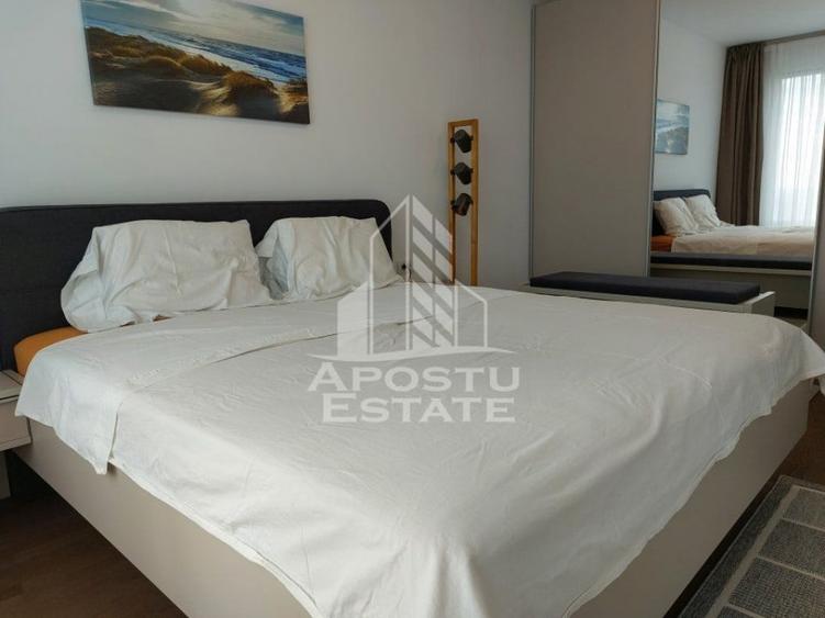 Apartament cu 2 camere decomandat, mobilat în Take Ionescu