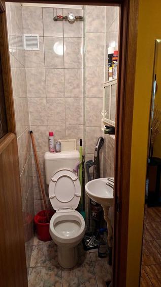 Apartament cu 4 camere decomandat în Titan