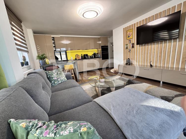 Apartament cu 2 camere semidecomandat, mobilat în Baciu