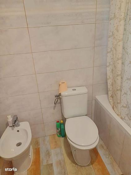 Casă cu 4 camere în Lumina