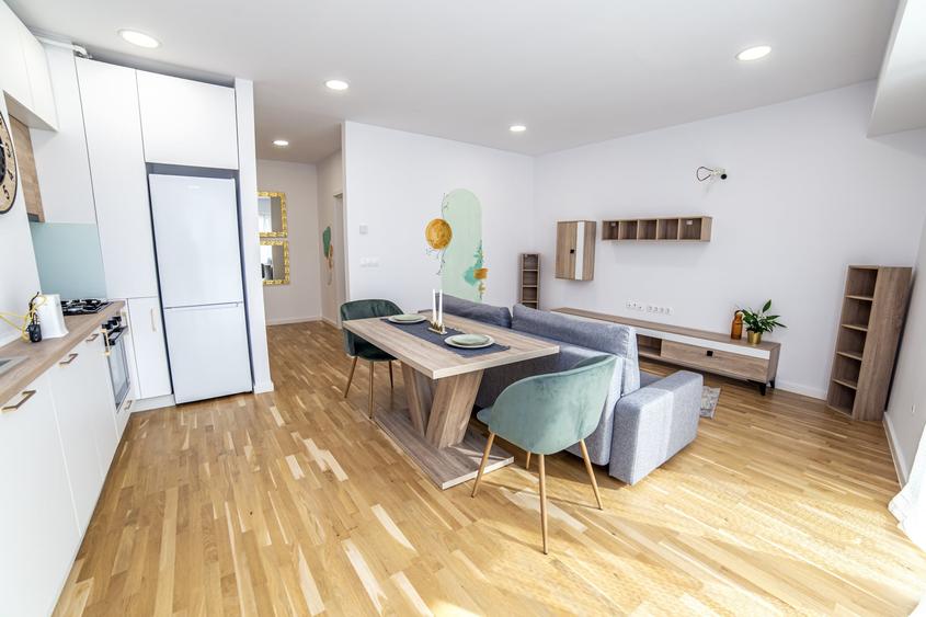 Apartament cu 2 camere decomandat în Dămăroaia