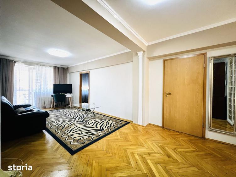 Apartament cu 4 camere în Aradului