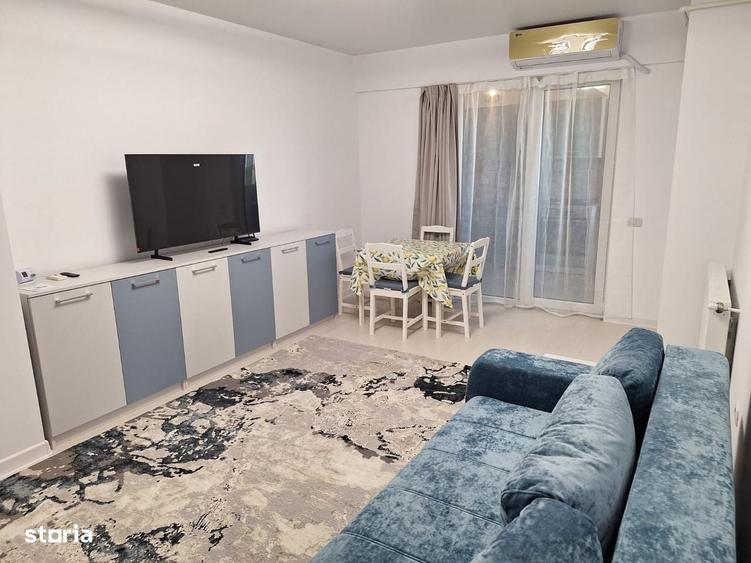 Apartament cu 2 camere, mobilat în Central