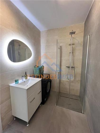 Apartament cu 2 camere semidecomandat, mobilat în Titan