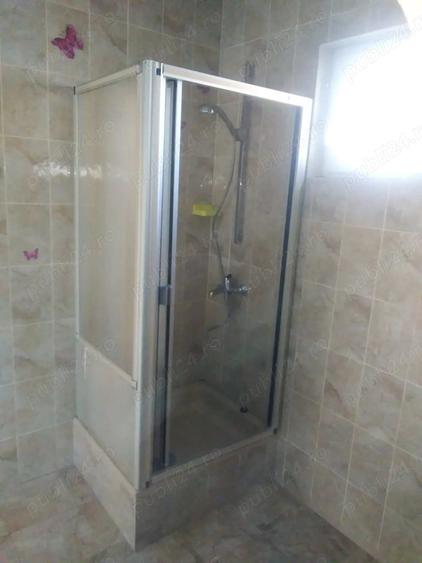 Casă cu 5 camere în Totoești